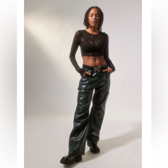 SOLD UO Danica Lace Sheer Long Sleeve Top NWT - Picture 7 of 8